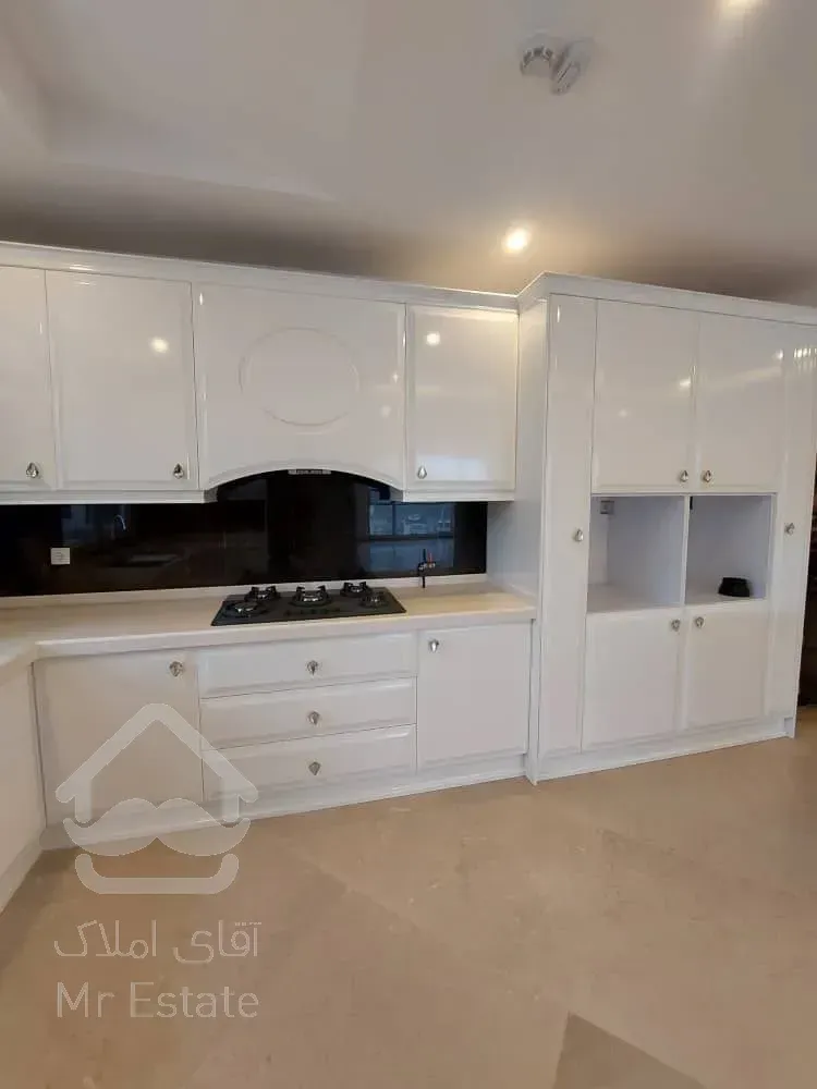 رهن آپارتمان 180 متری در درکه