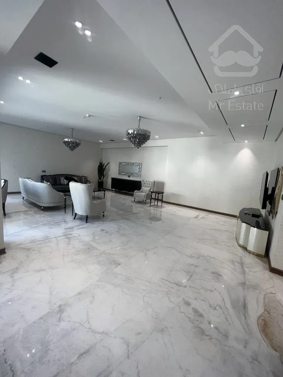 فروش آپارتمان 210 متری در زعفرانیه