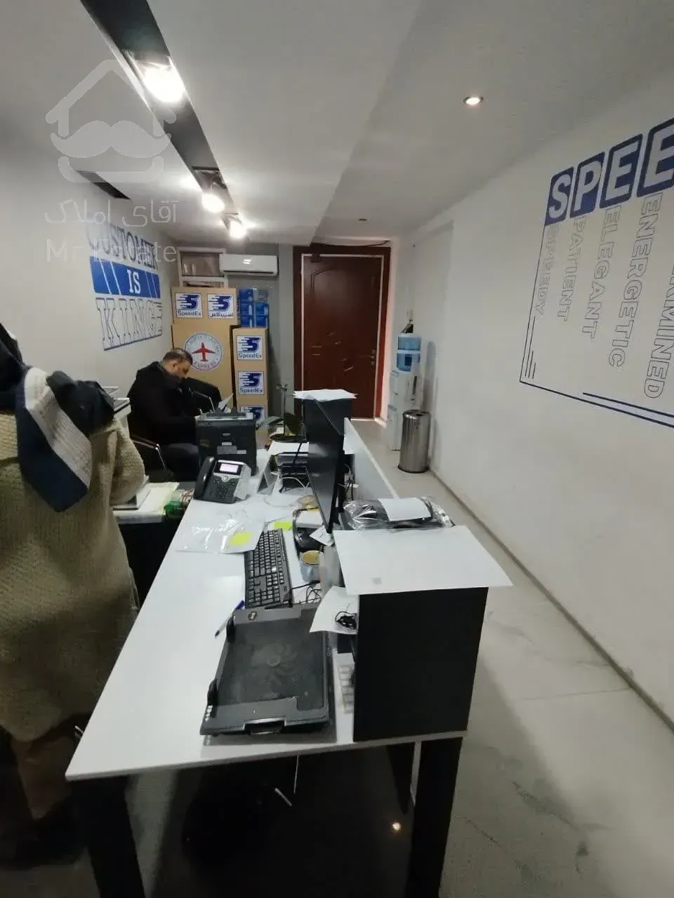 اجاره سنداداری          305 متر       سنایی