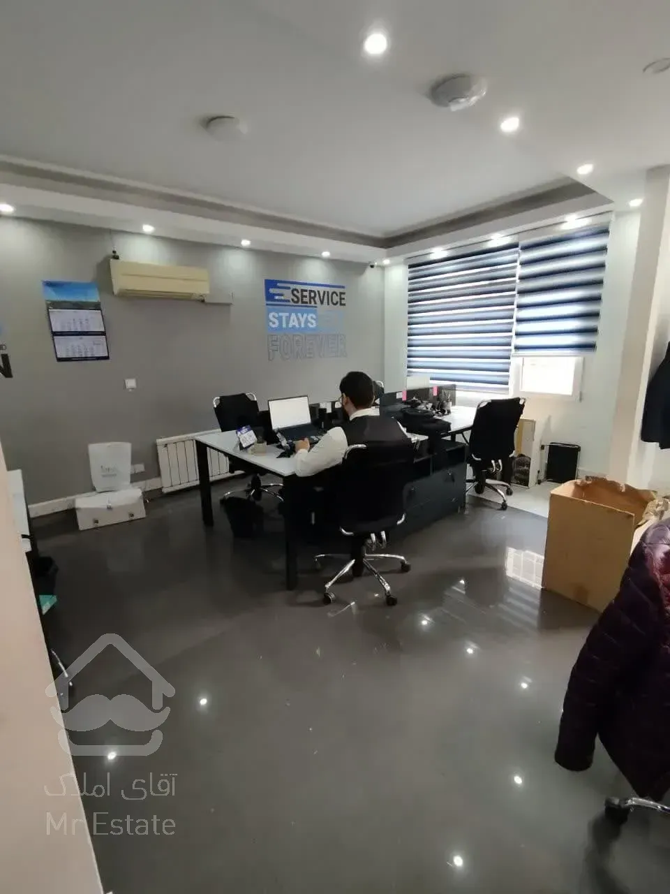 اجاره موقعیت اداری    140 متر در دو واحد     مطهری