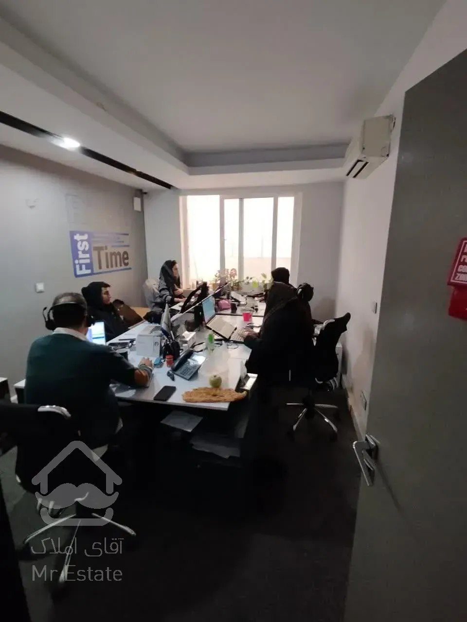 اجاره موقعیت اداری       125 متر        بخارست