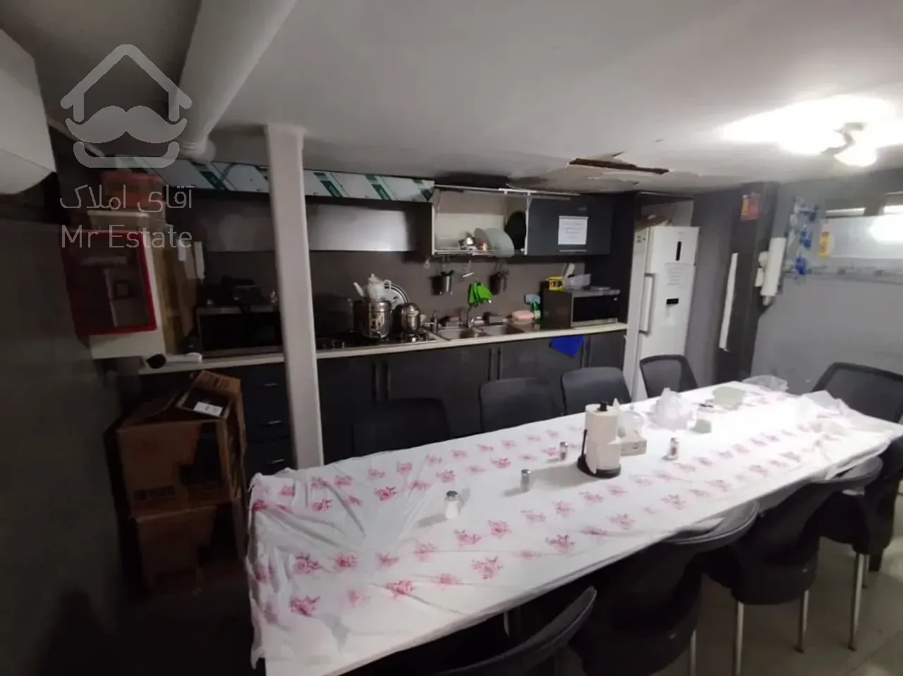 اجاره سنداداری          305 متر       سنایی