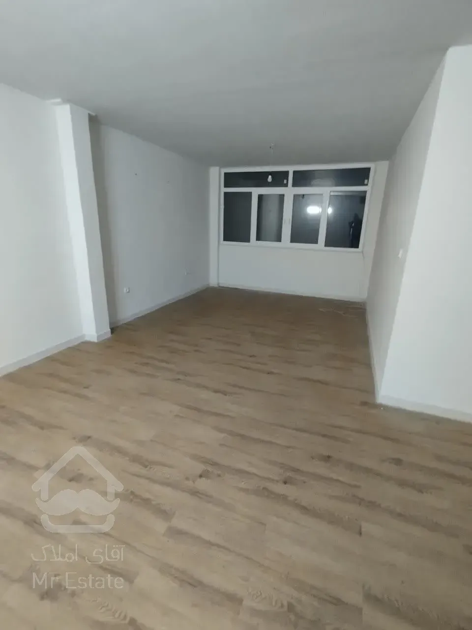 فروش موقعیت اداری      154 متر       سنایی