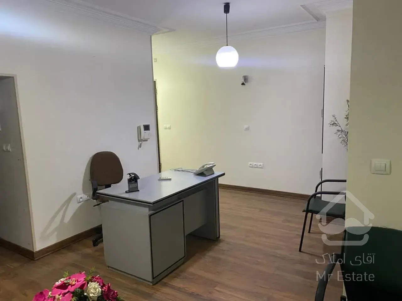 65 متر موقعیت اداری      ساختمان پزشکان     وزرا