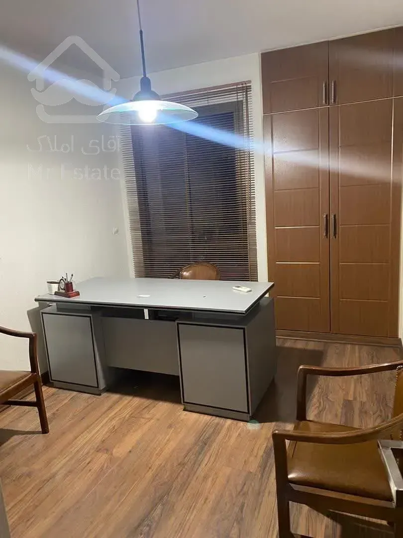 65 متر موقعیت اداری      ساختمان پزشکان     وزرا