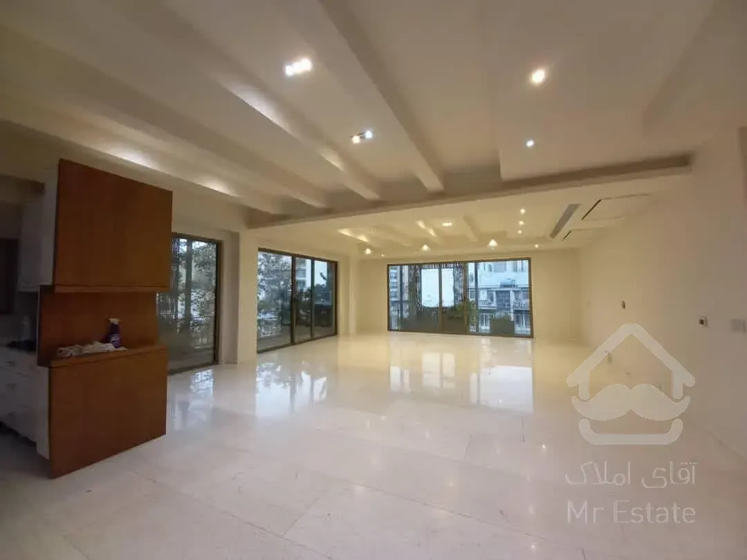 رهن آپارتمان 320 متری در درکه