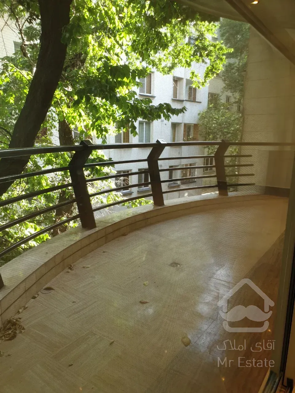 اجاره آپارتمان 420 متری در فرشته