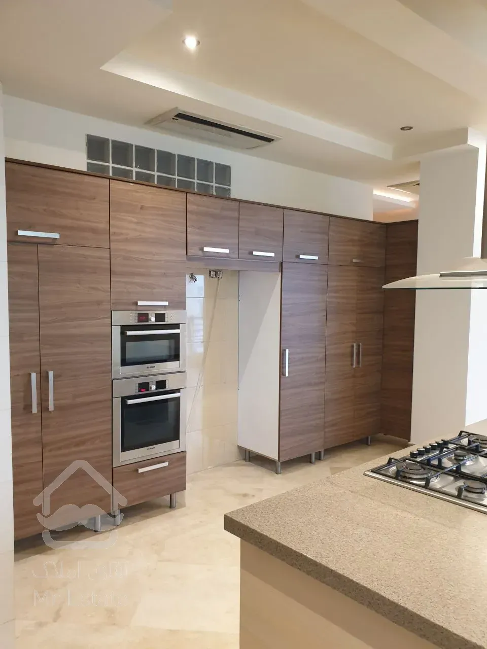 اجاره آپارتمان 420 متری در فرشته