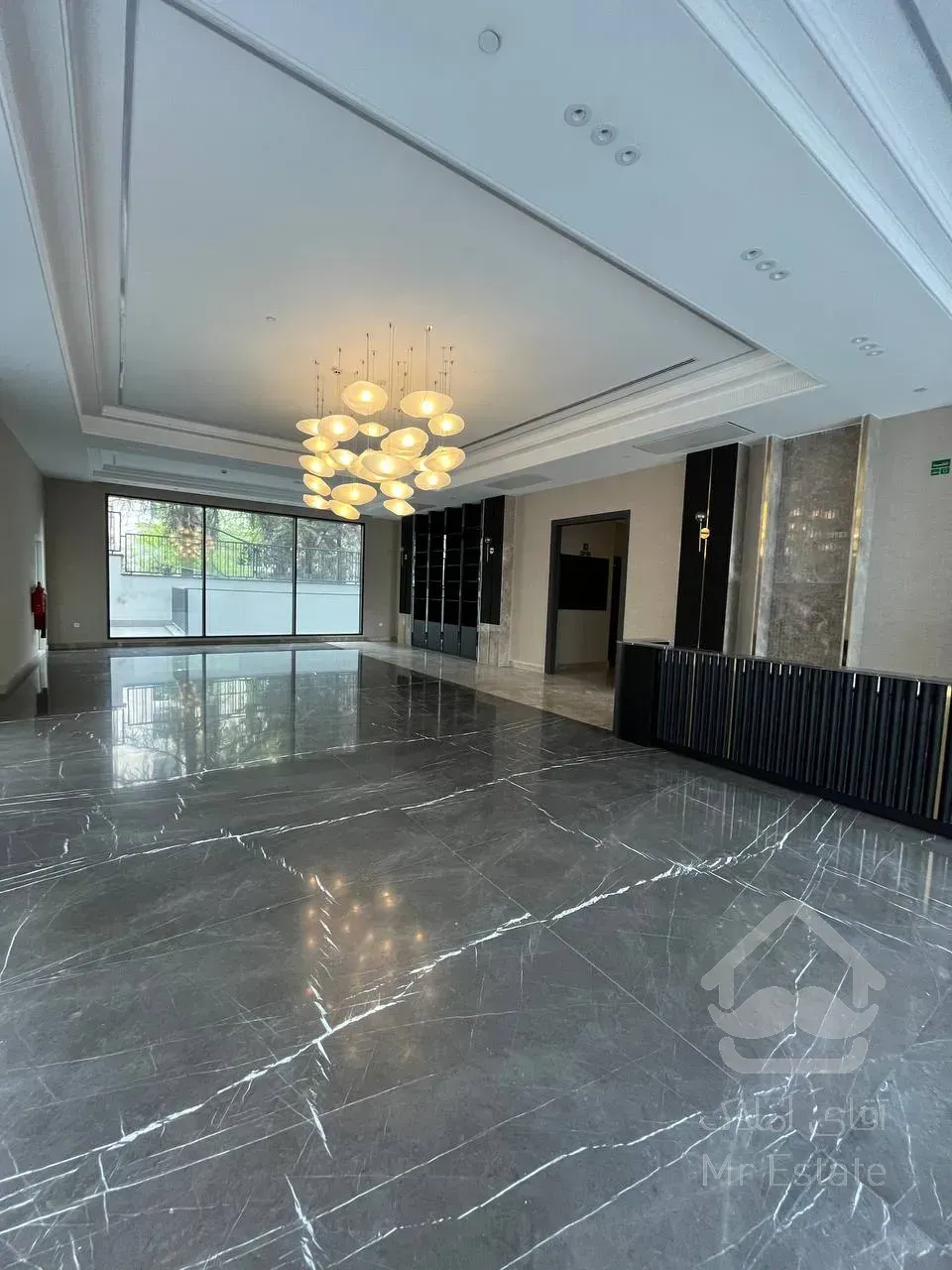 فروش آپارتمان 150 متری نوساز و مدرن اندرزگو