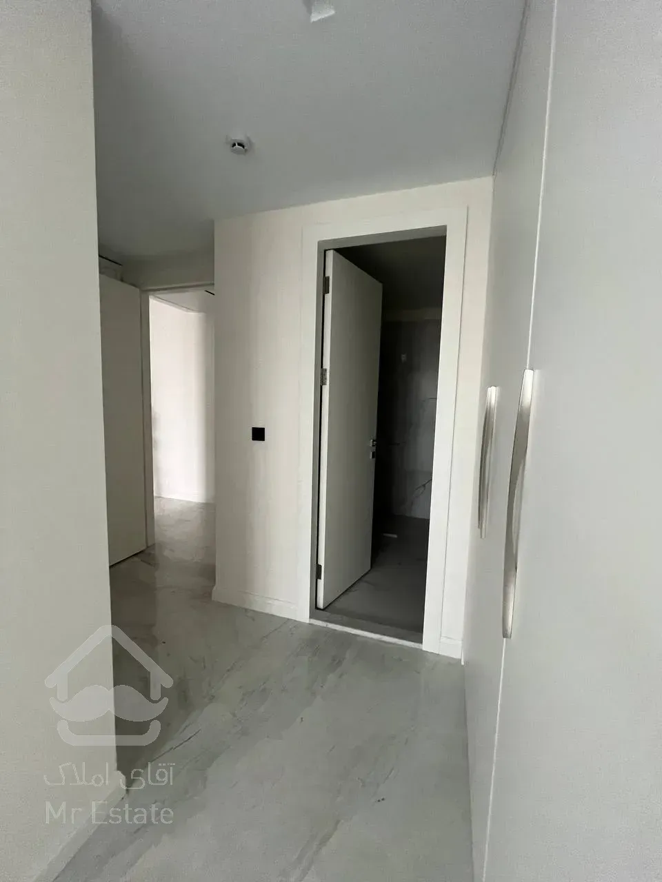 فروش آپارتمان 150 متری نوساز و مدرن اندرزگو