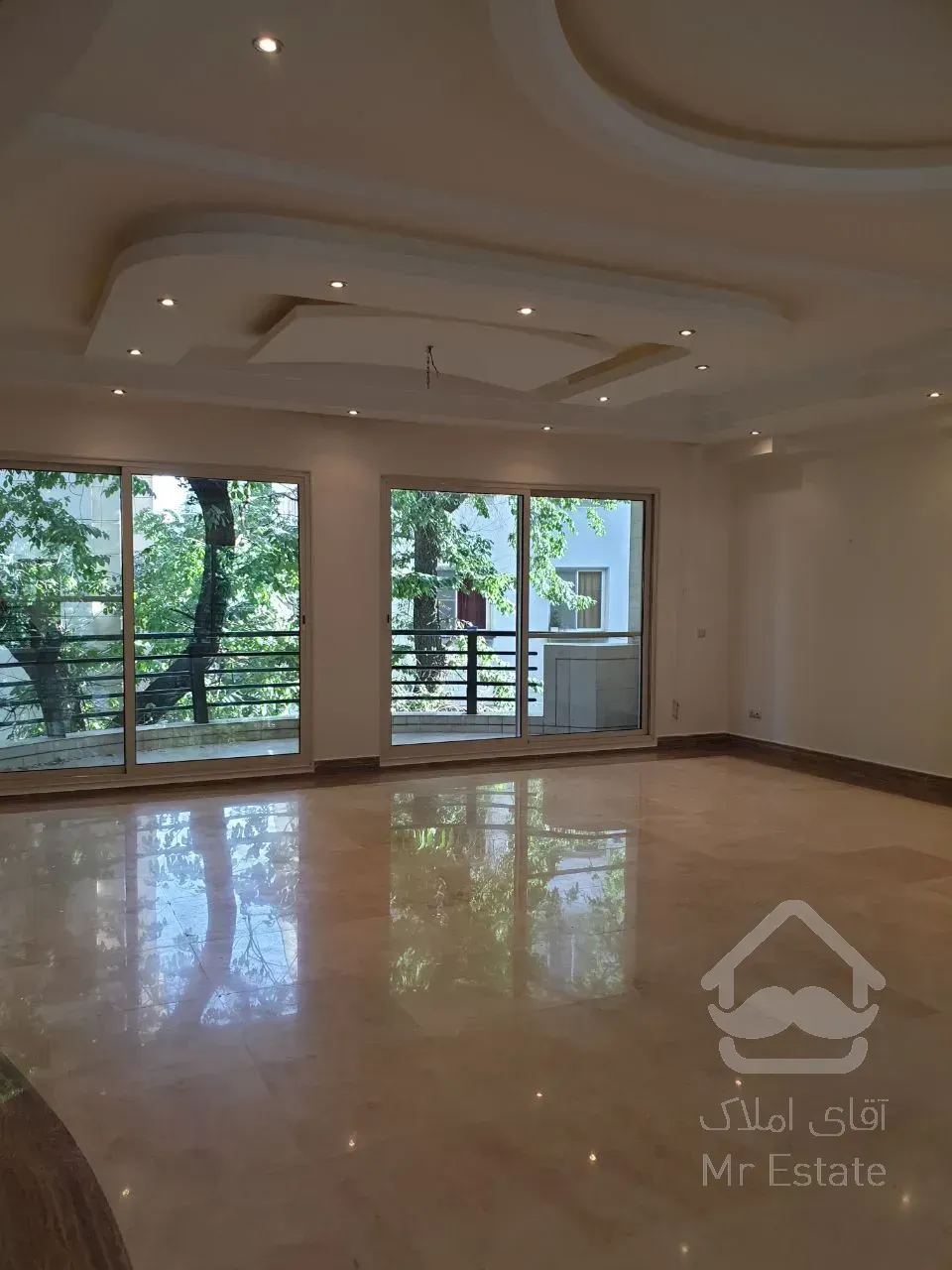 اجاره آپارتمان 420 متری در فرشته