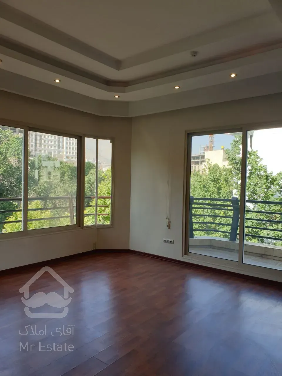 اجاره آپارتمان 420 متری در فرشته