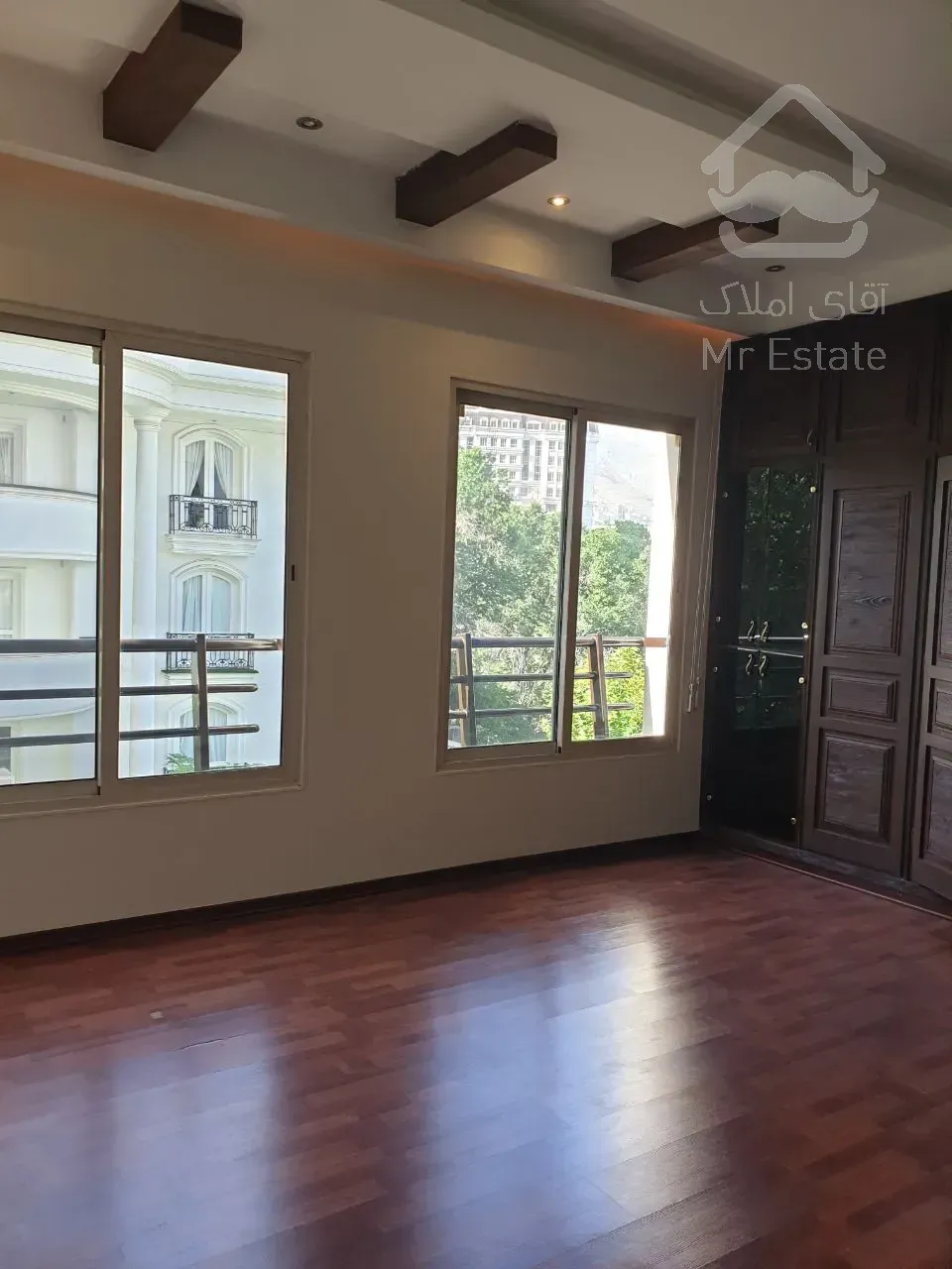 اجاره آپارتمان 420 متری در فرشته