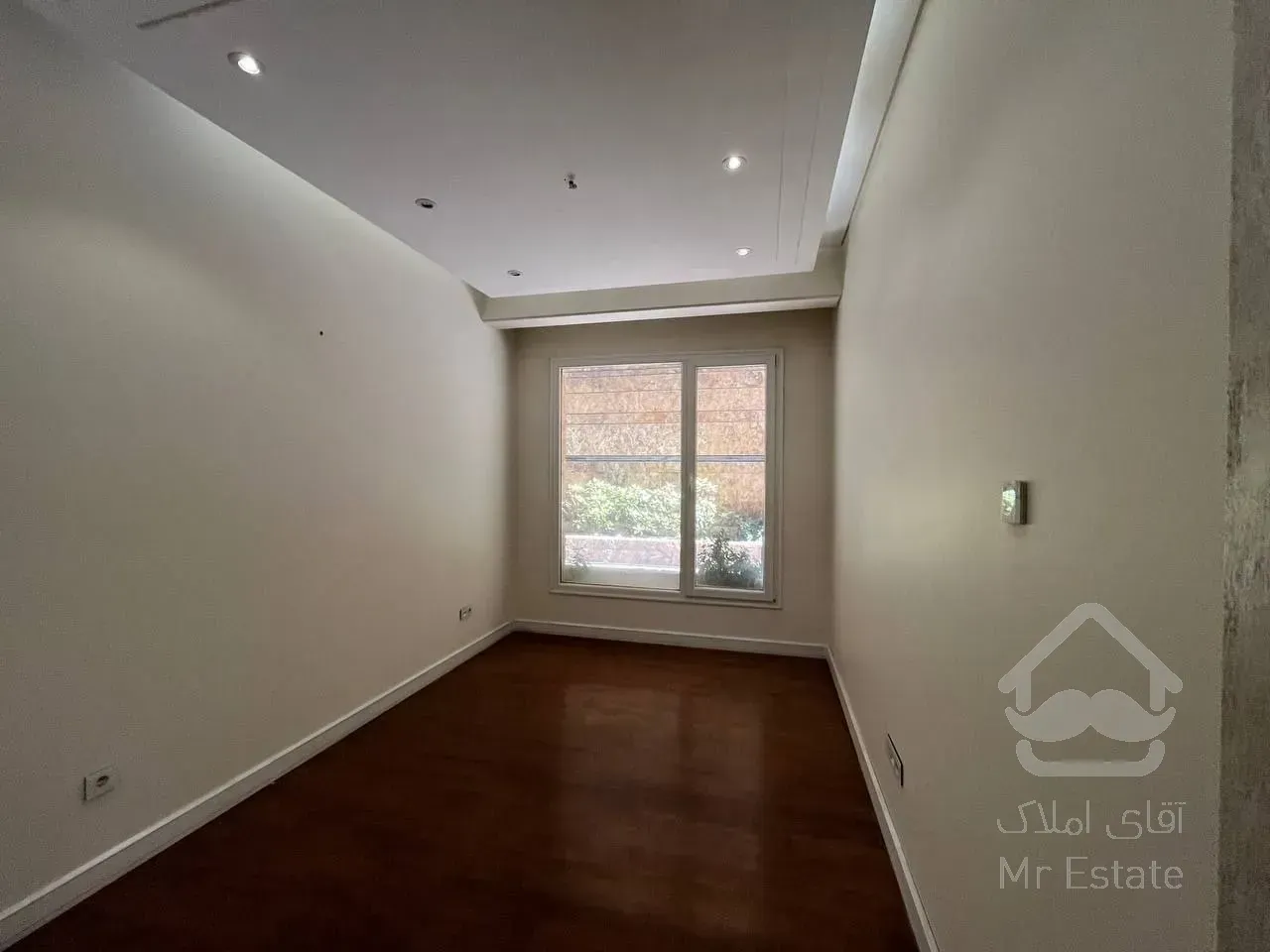 رهن آپارتمان 180 متری در محمودیه