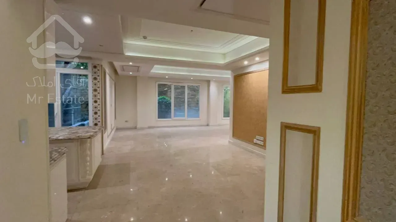 رهن آپارتمان 180 متری در محمودیه