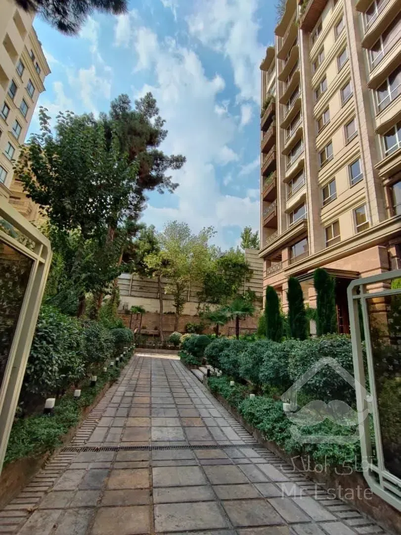 رهن آپارتمان 180 متری در محمودیه