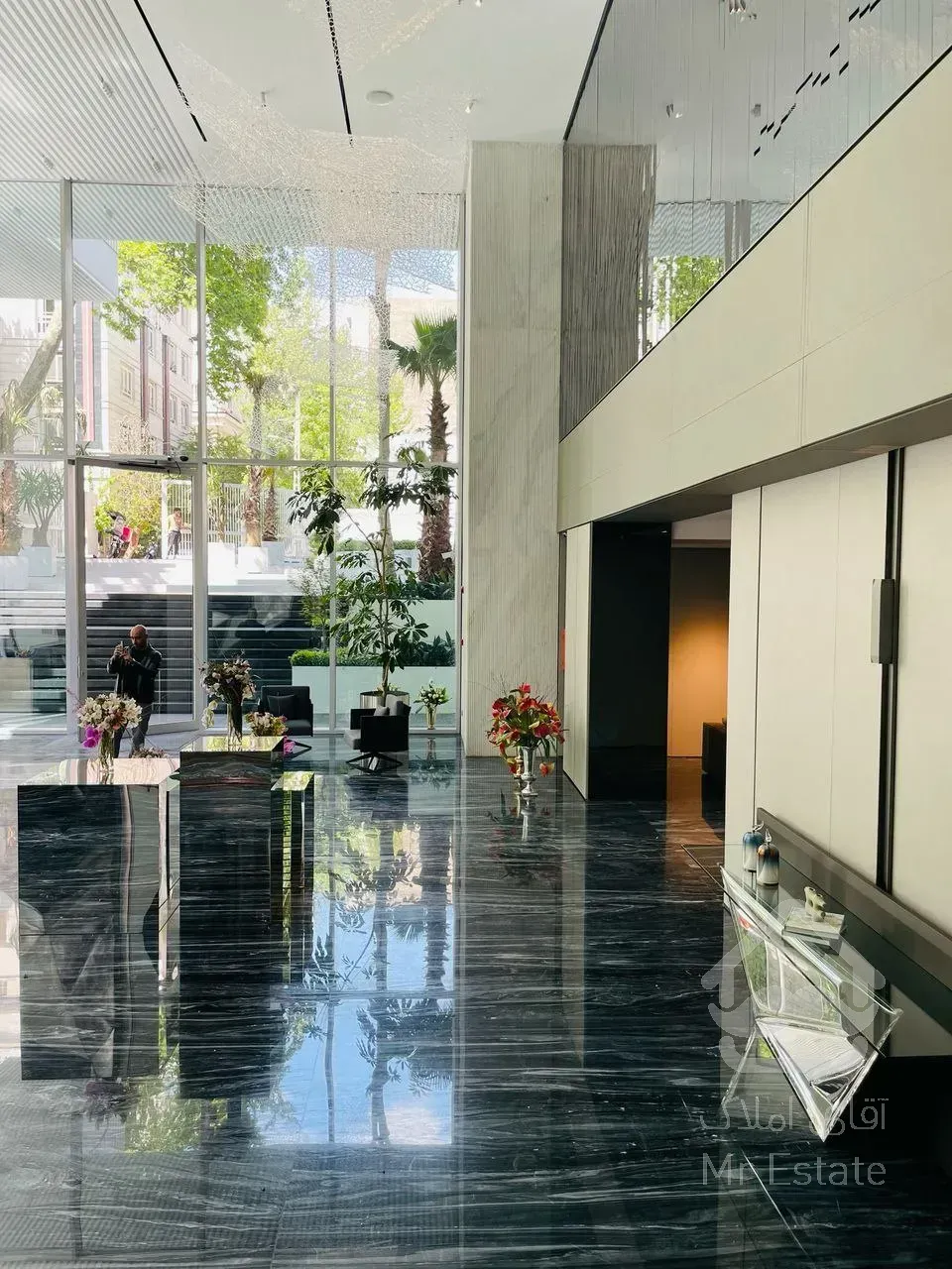 رهن آپارتمان 270 متری در الهیه