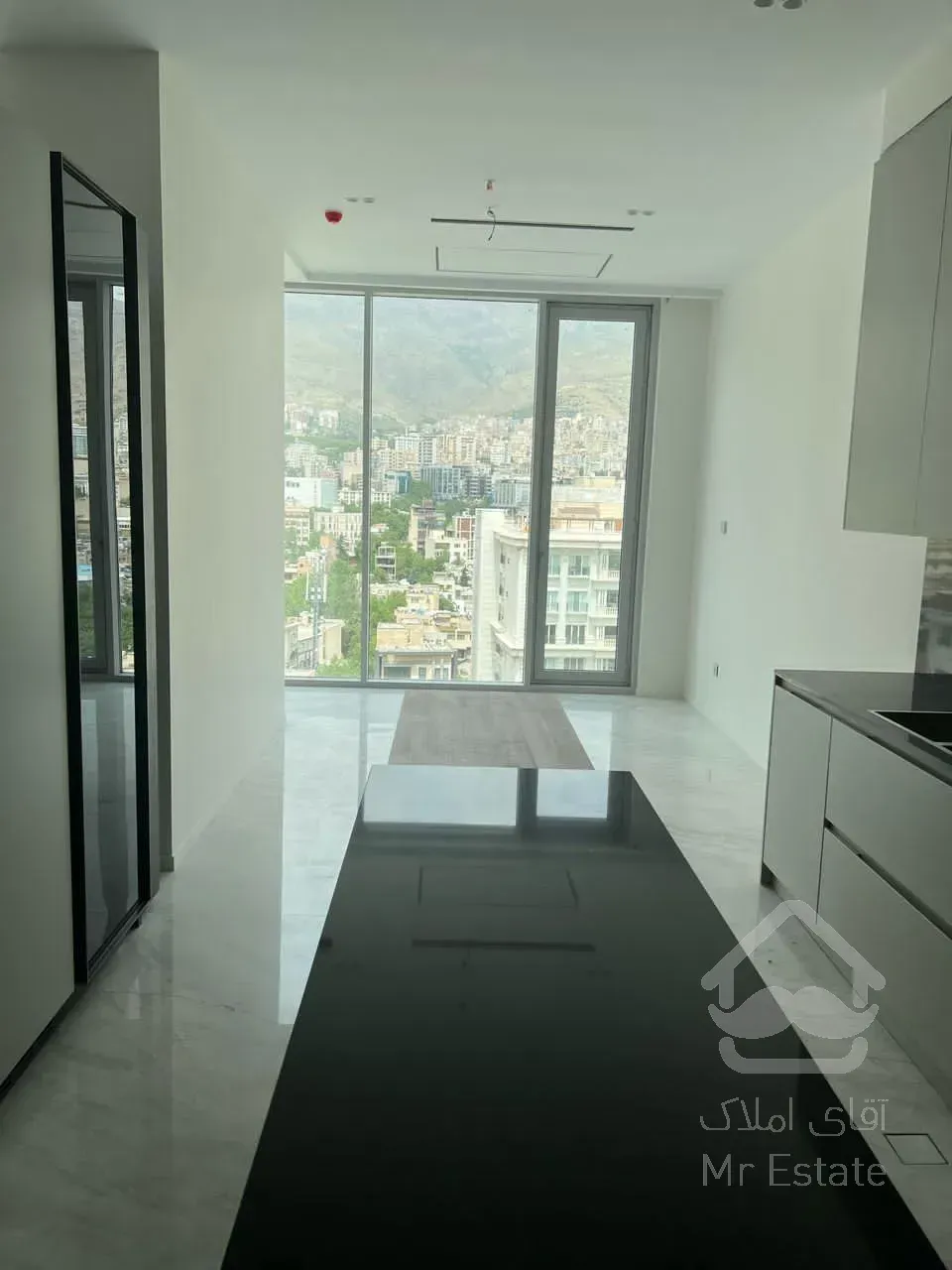 رهن آپارتمان 270 متری در الهیه