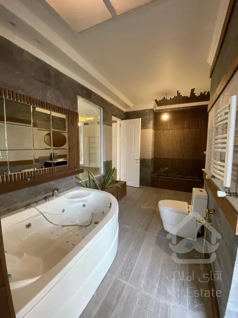 رهن پنت هاوس 1100 متری در ولنجک