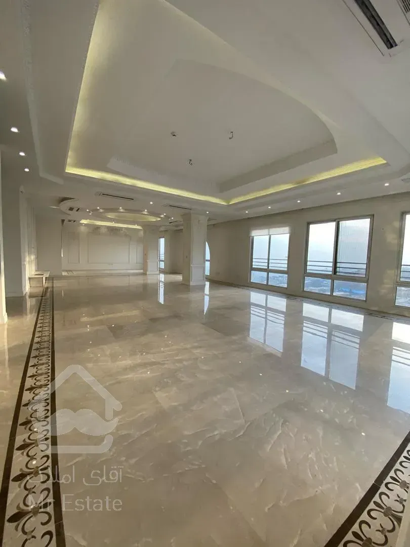 رهن پنت هاوس 1100 متری در ولنجک