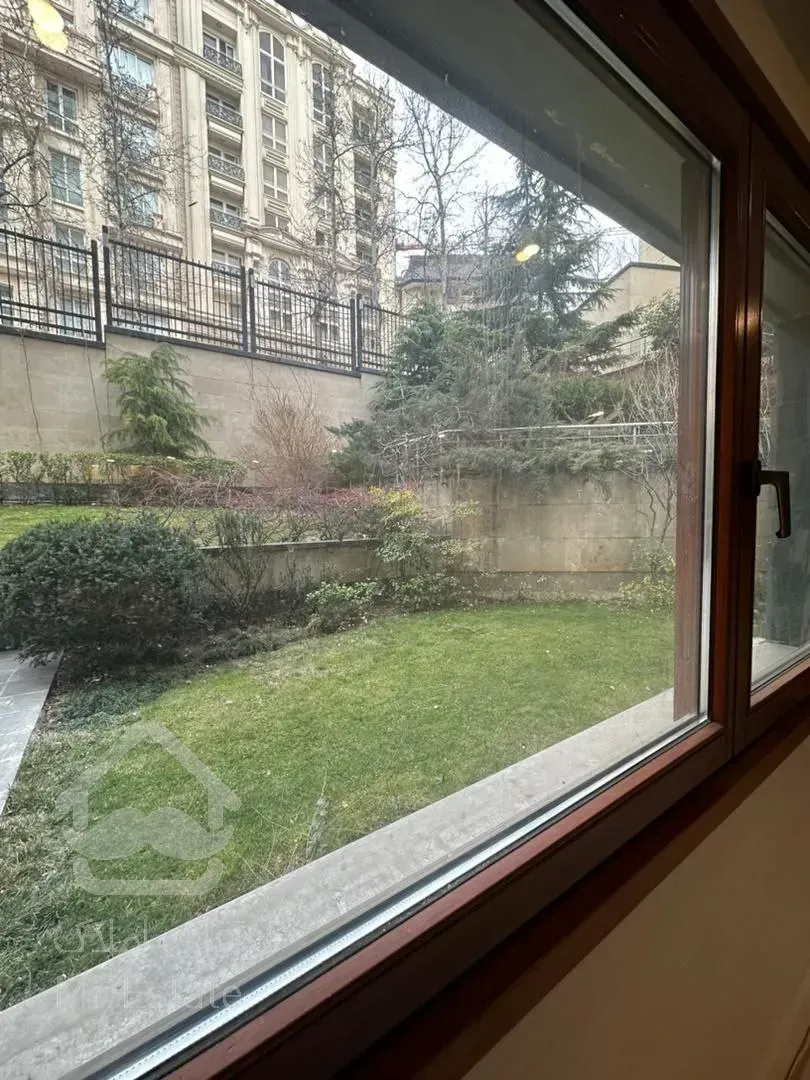 رهن برج باغ 130 متری در زعفرانیه