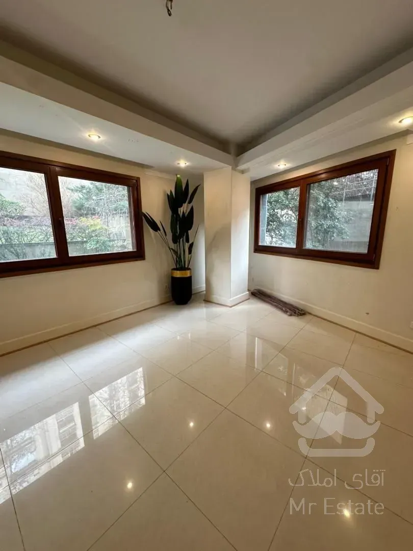 رهن برج باغ 130 متری در زعفرانیه