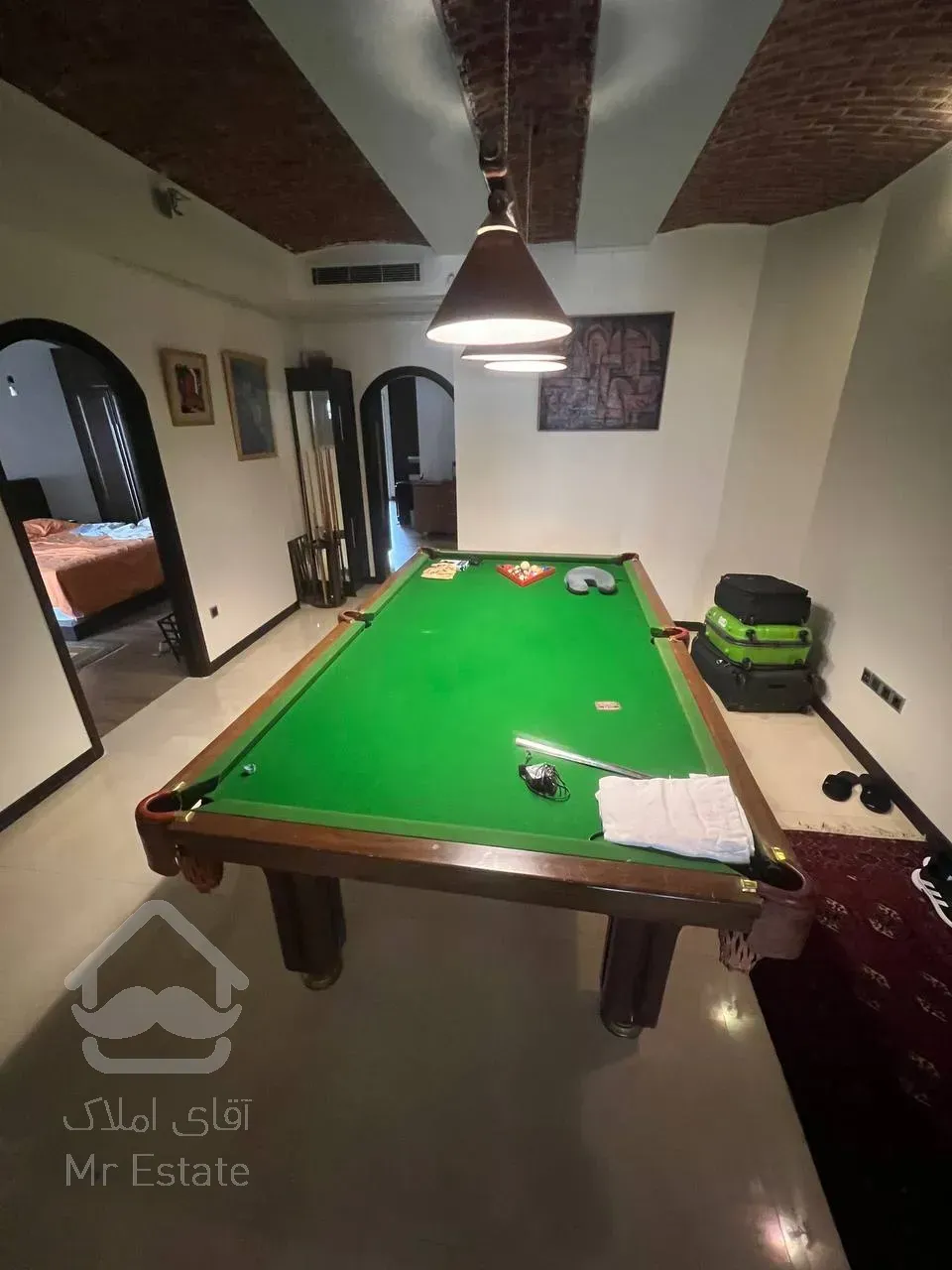 فروش برج 285 متری در زعفرانیه