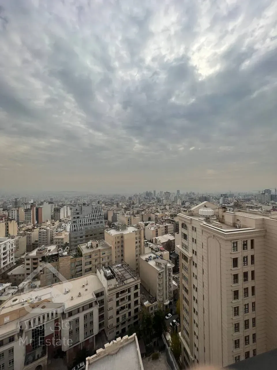 فروش برج 285 متری در زعفرانیه