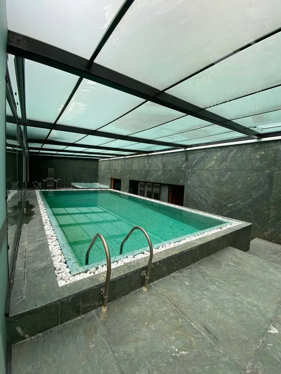 فروش آپارتمان 109 متری نوساز تاپ لوکیشن نیاوران