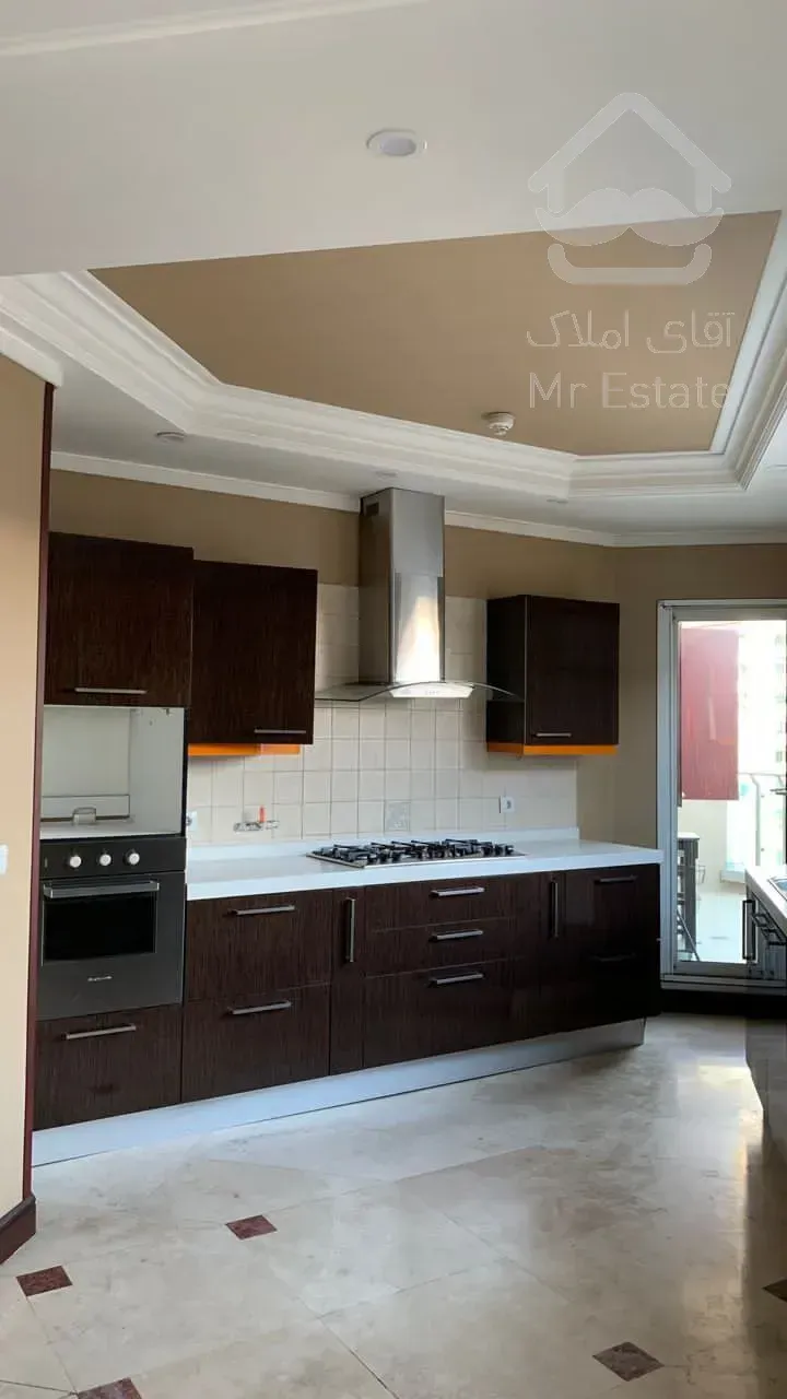 اجاره برج باغ 300 متری در محمودیه