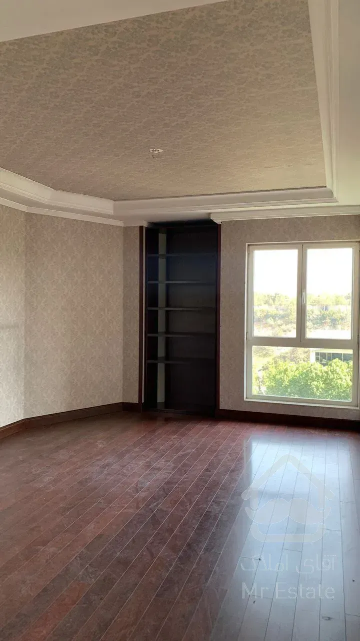 اجاره برج باغ 300 متری در محمودیه