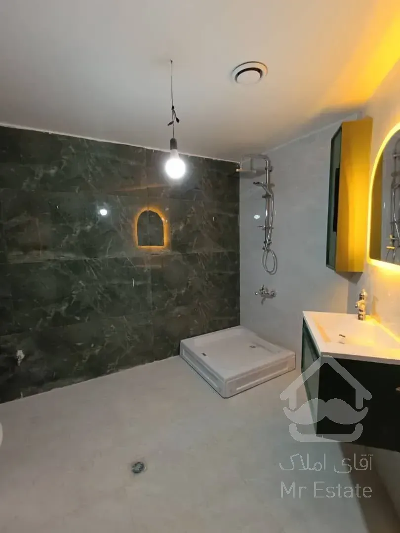 رهن آپارتمان 300 متری در محمودیه