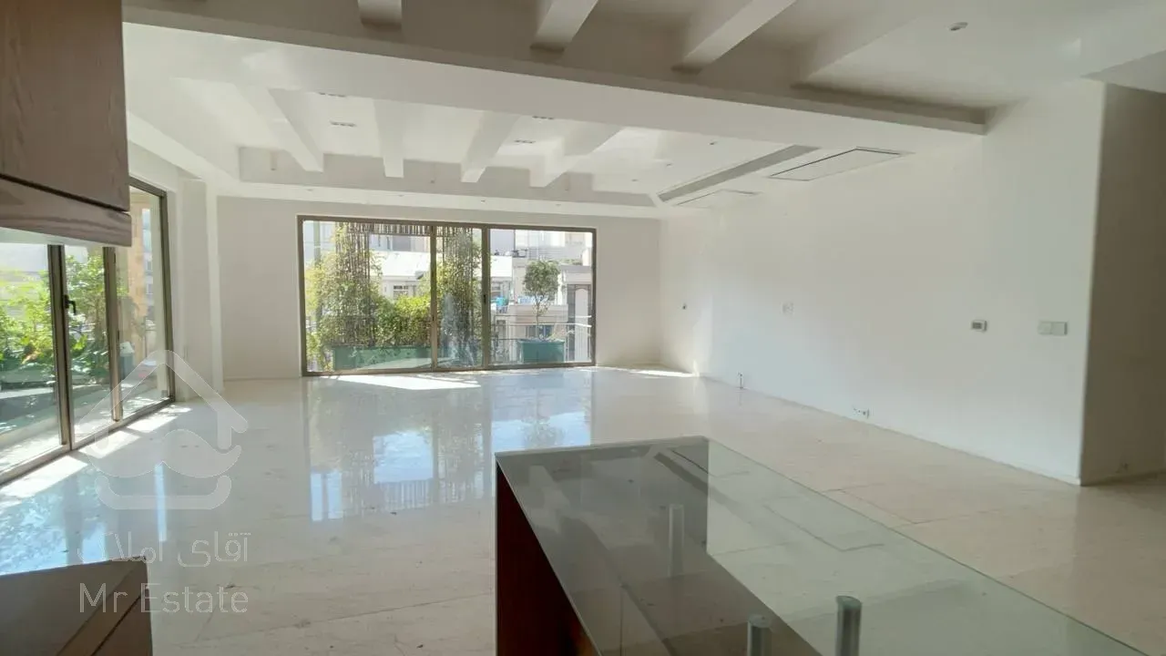 رهن آپارتمان 280 متری در درکه