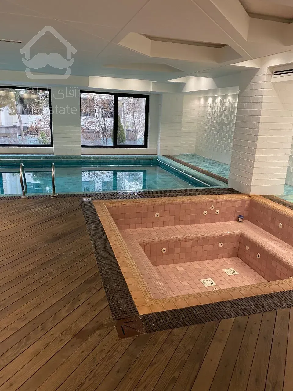 اجاره برج باغ 380 متری در محمودیه