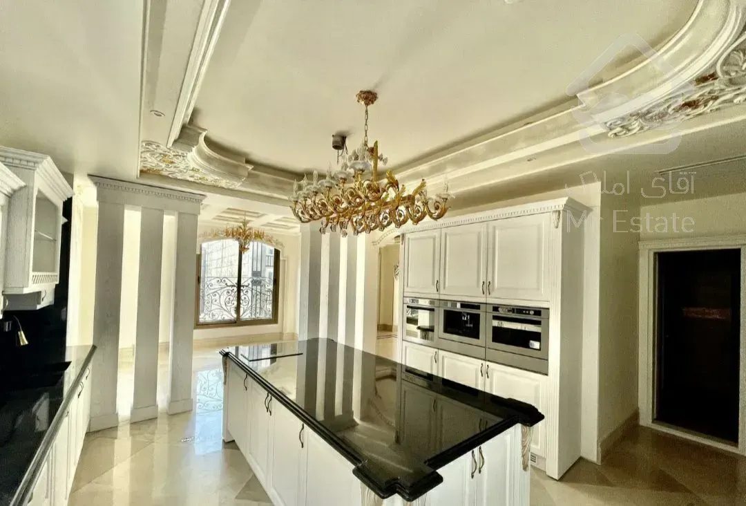 رهن آپارتمان 370 متری در زعفرانیه