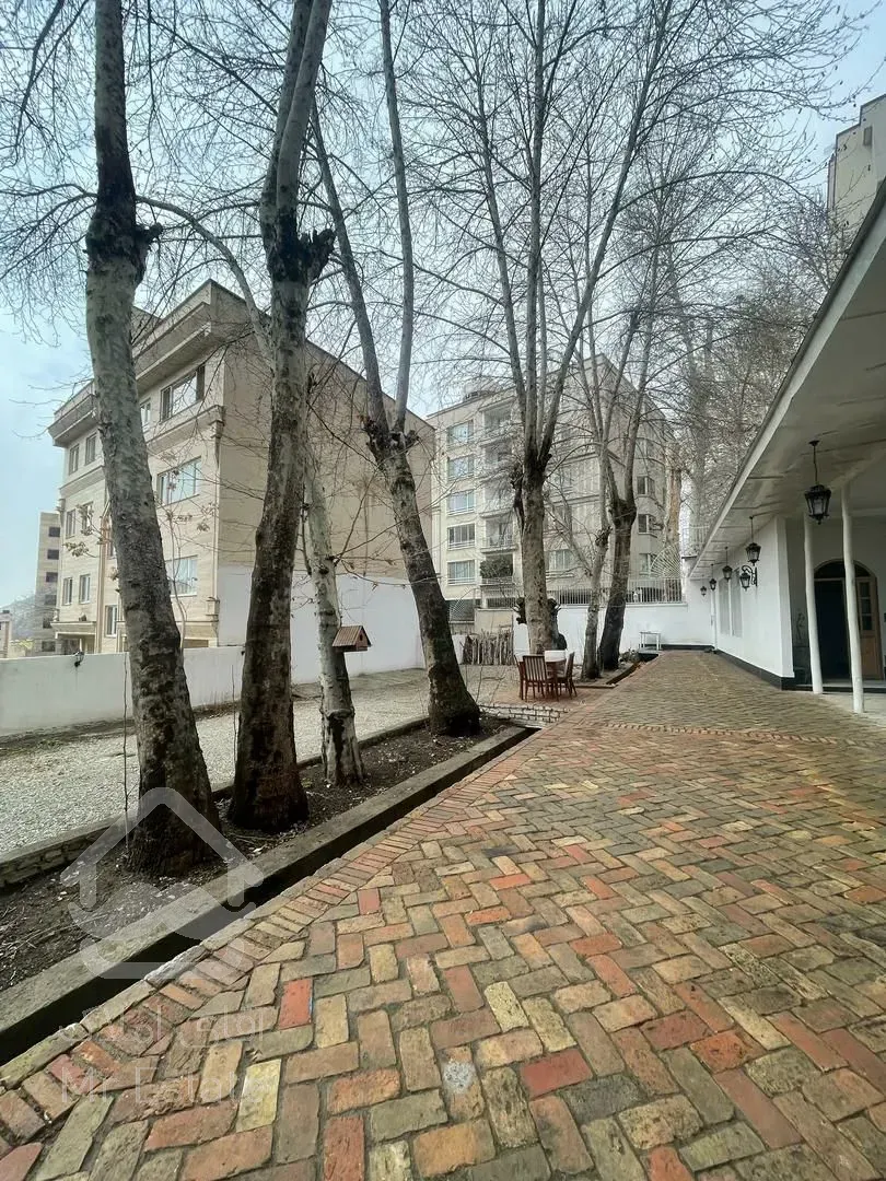 رهن ویلایی 800 متری در درکه