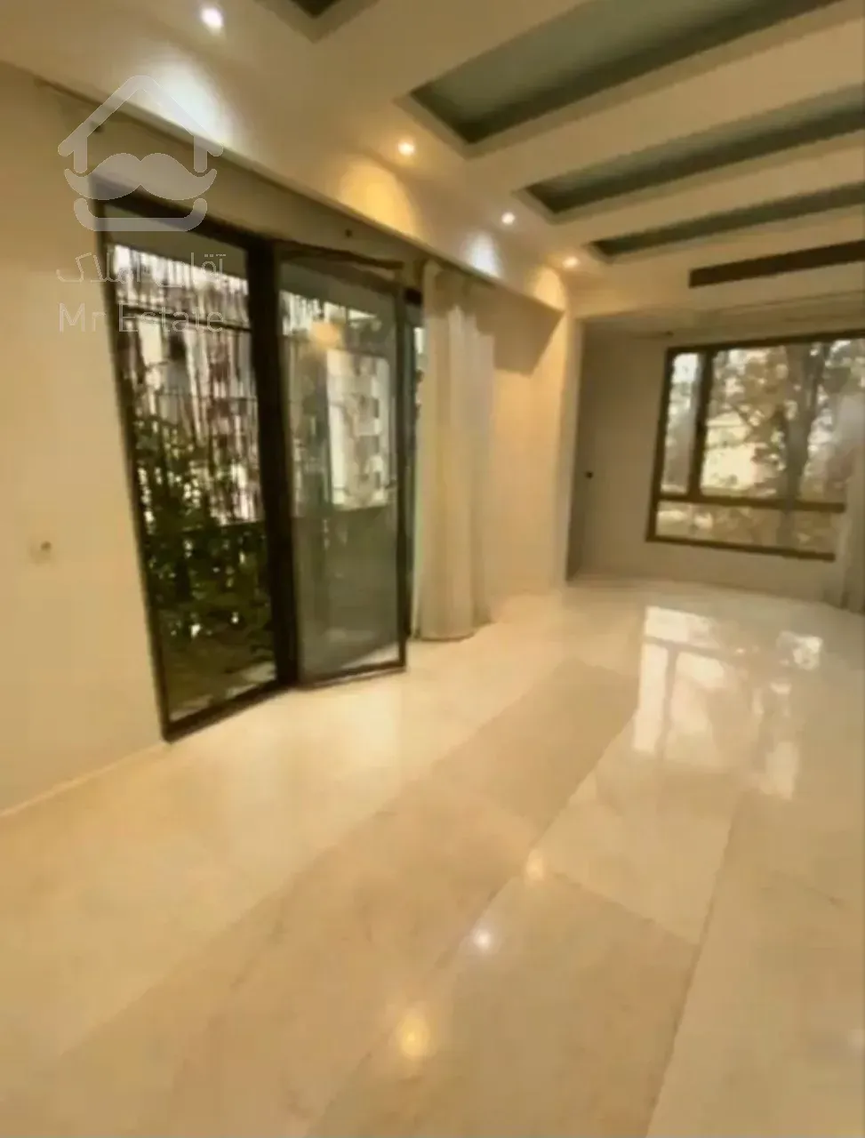 فروش آپارتمان 280 متری در درکه