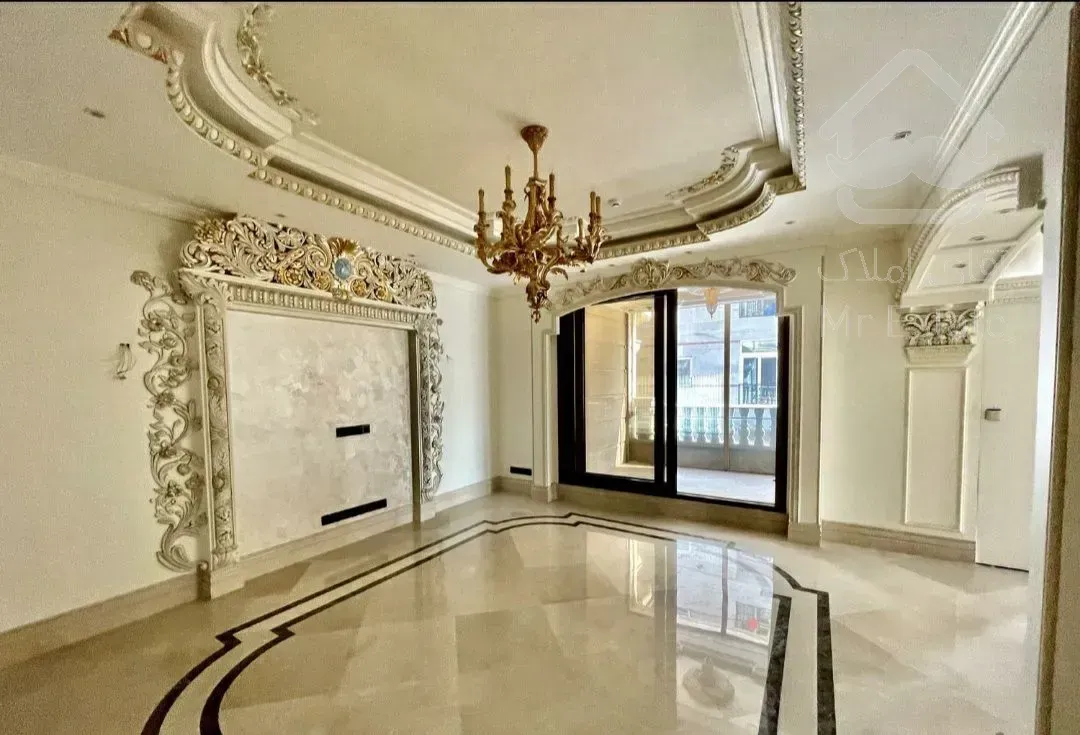 رهن برج 370 متری در زعفرانیه