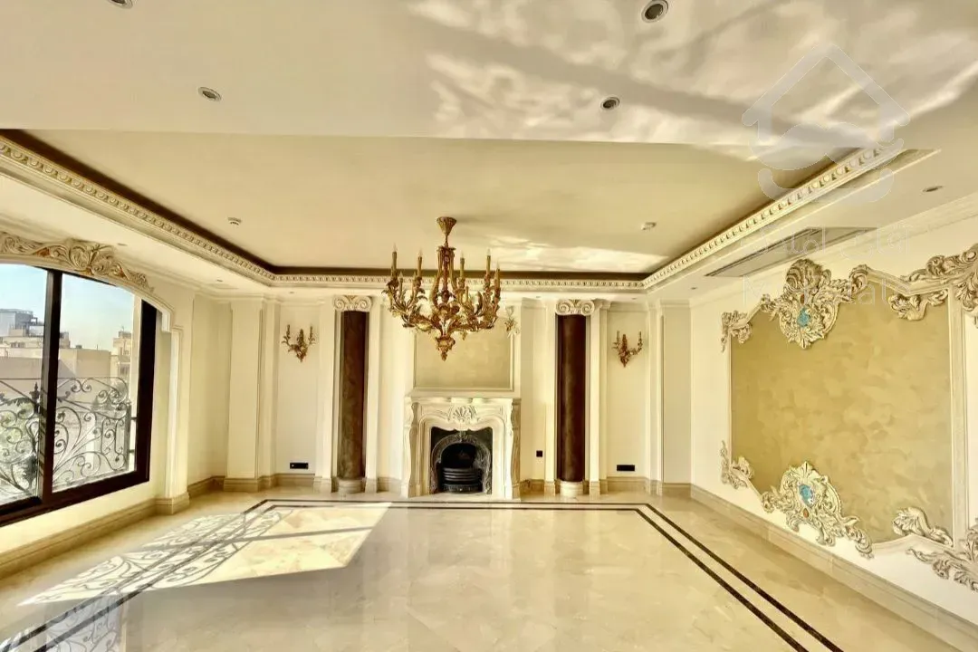 رهن برج 370 متری در زعفرانیه