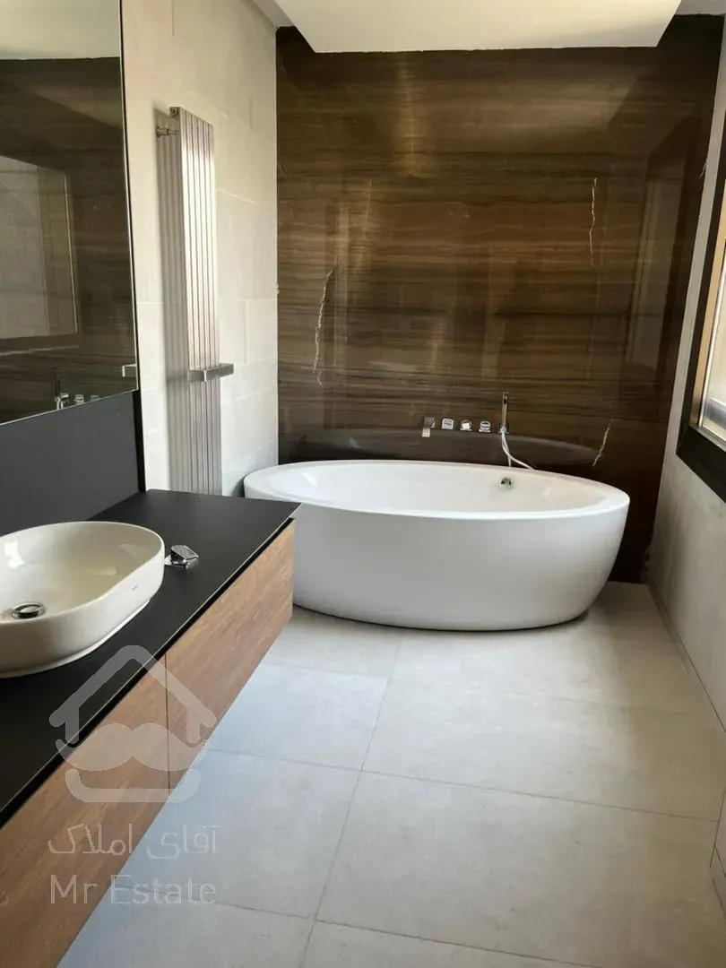 رهن برج مدرن 380 متری در زعفرانیه