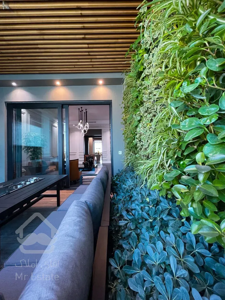 فروش برج باغ 500 متری در زعفرانیه