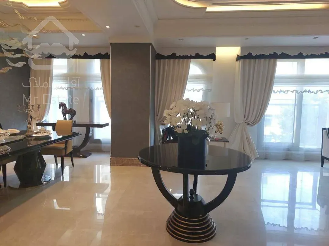 رهن برج 280 متری در زعفرانیه