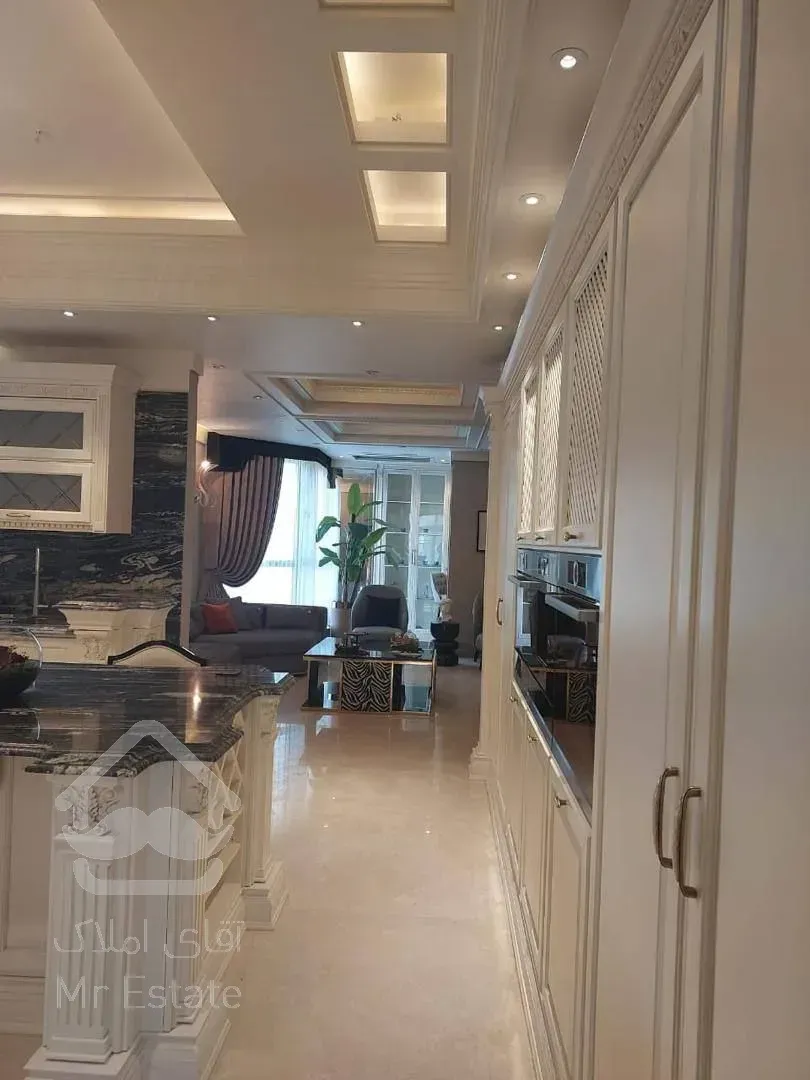 رهن برج 280 متری در زعفرانیه