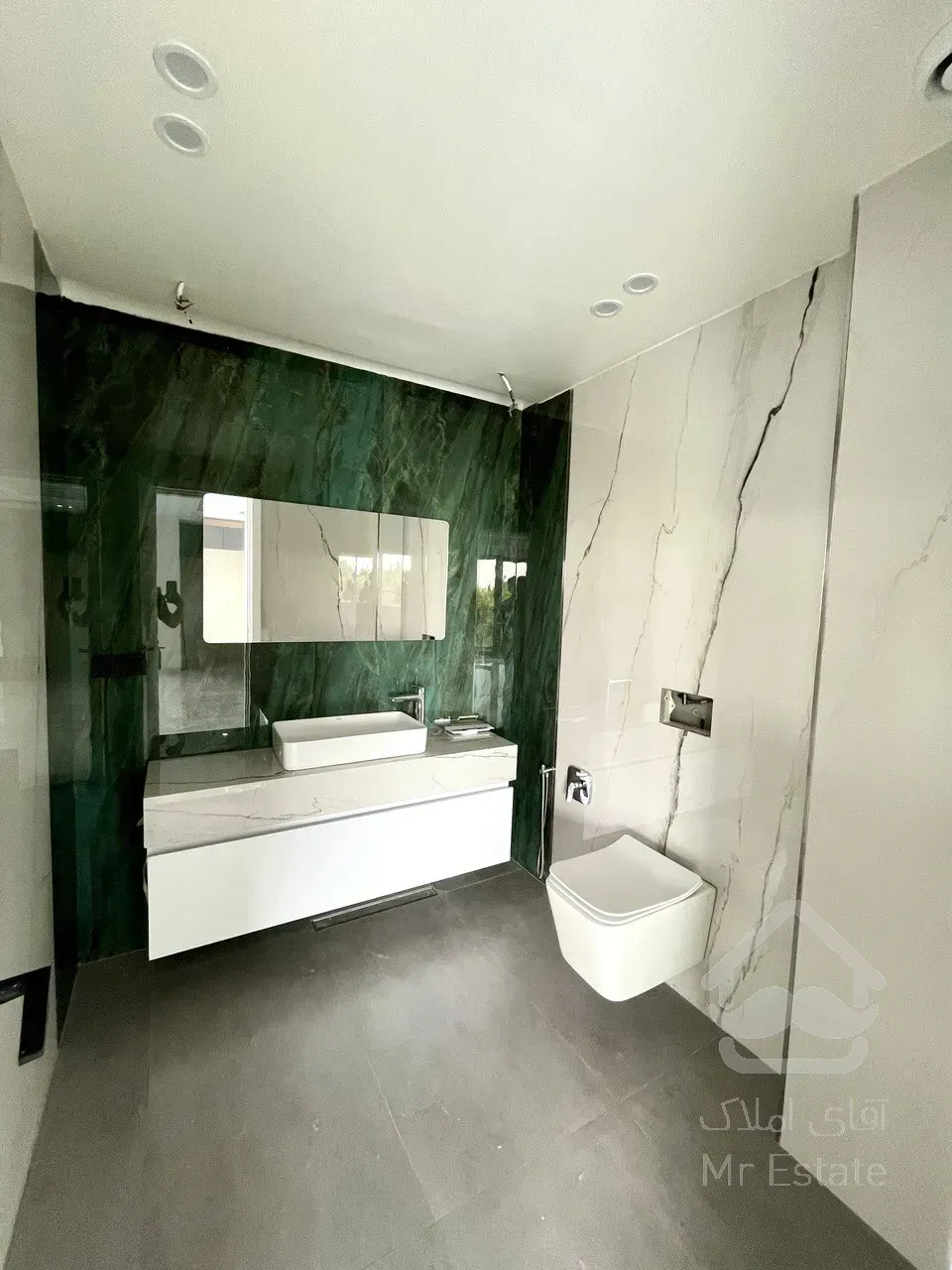 فروش آپارتمان 200 متری در محمودیه