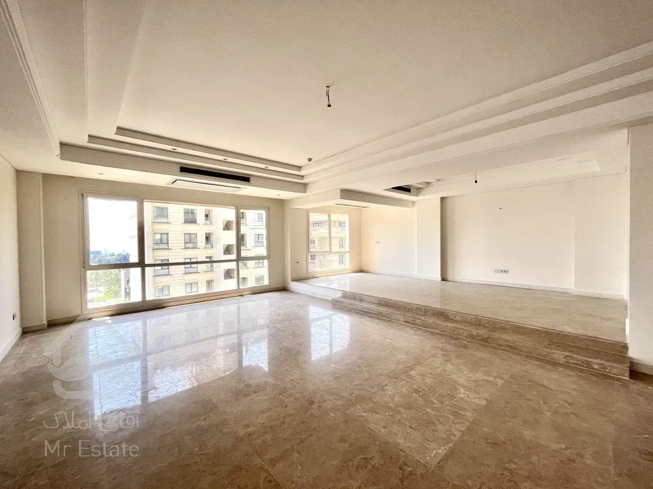 فروش آپارتمان 345 متری در محمودیه