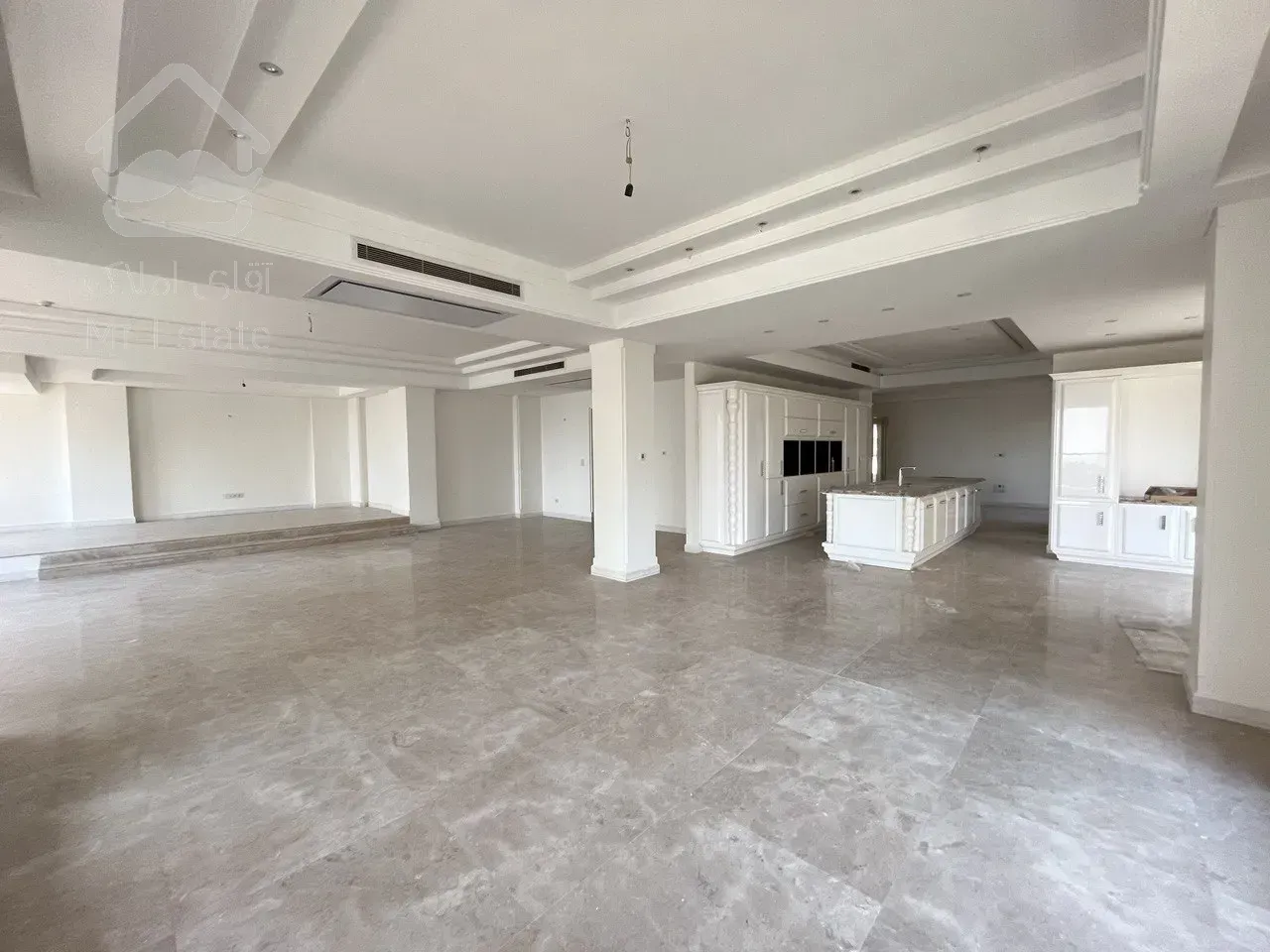 فروش آپارتمان 345 متری در محمودیه