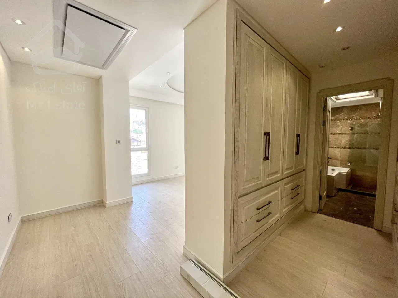 فروش آپارتمان 345 متری در محمودیه