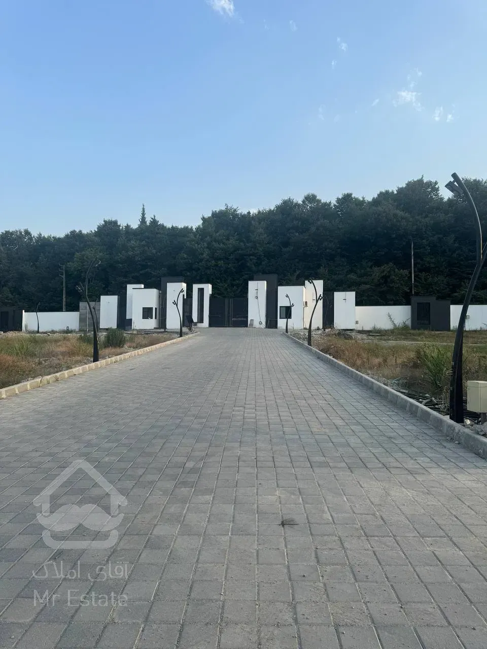 فروش اقساطی 400 متر زمین تو شهرک گالاردو نوشهر  ونوش