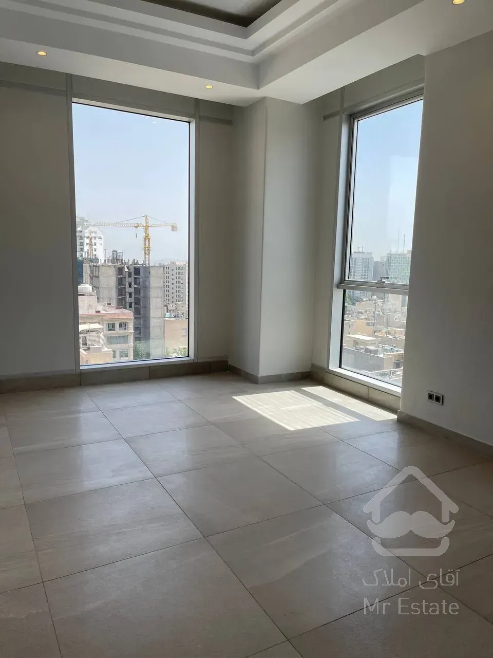 فروش برج باغ 311 متری در زعفرانیه