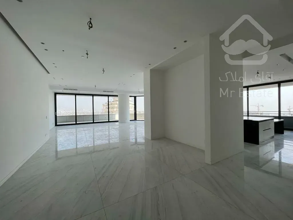 رهن آپارتمان 280 متری در زعفرانیه